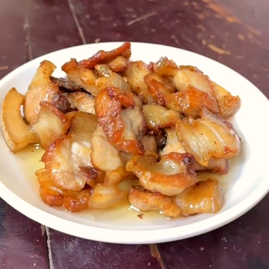 Những món ngon từ thịt lợn đen Mường Khương