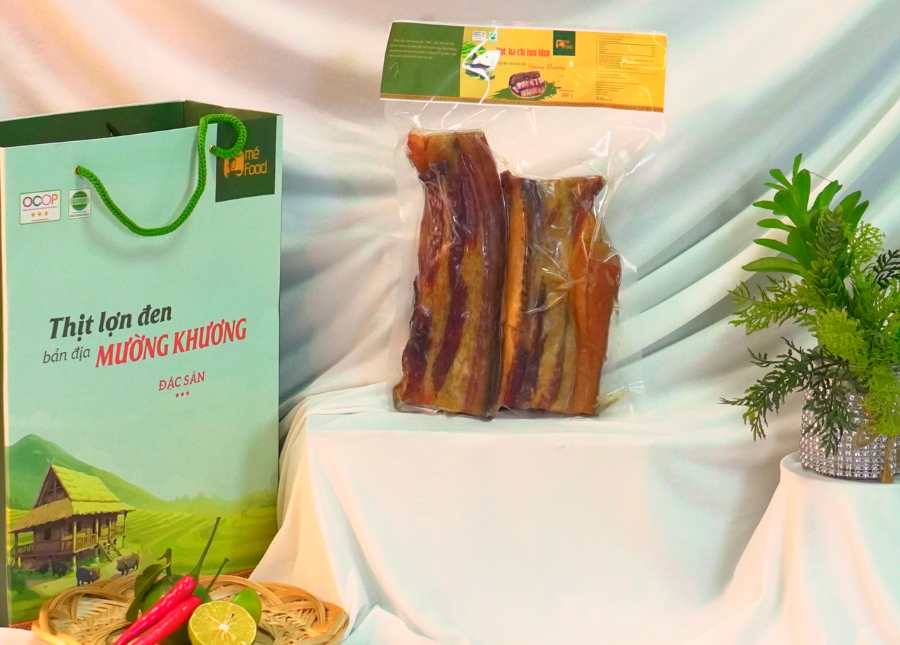 Ba chỉ Mường Khương thượng hạng muối ướp hun khói